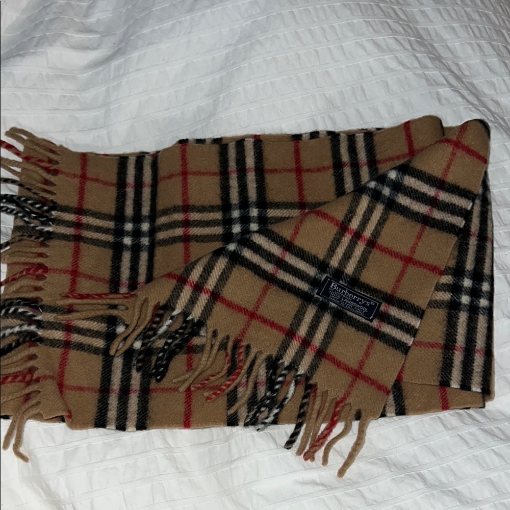 Burberrys Lambswool Plaid Scarf